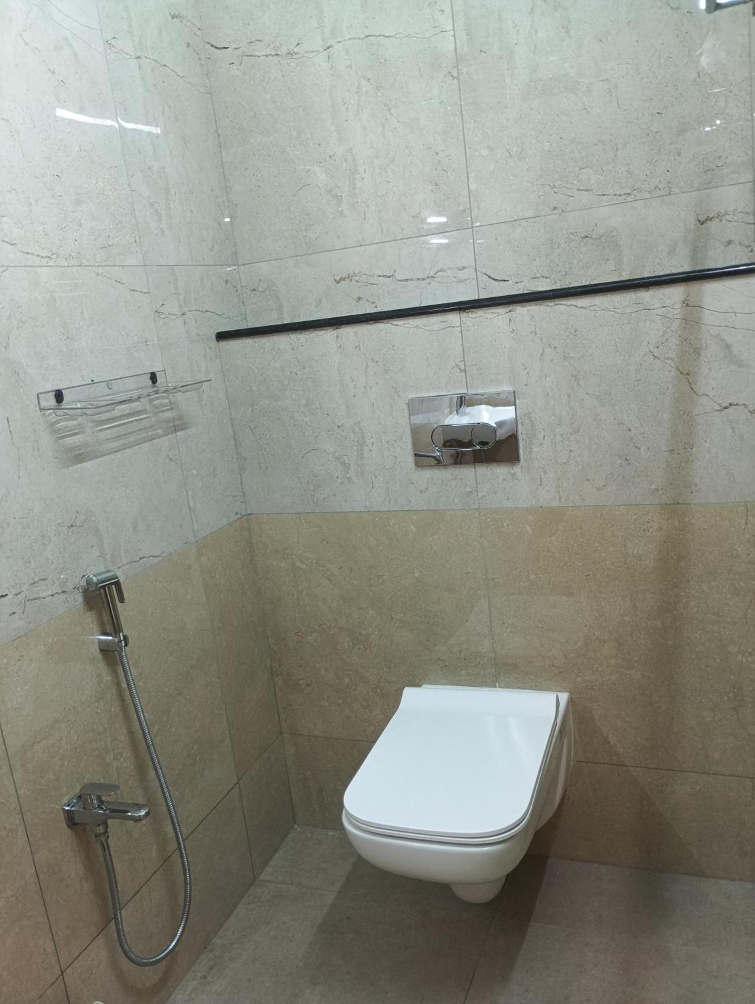 Malar Park Hotell Tiruvannāmalai Exteriör bild
