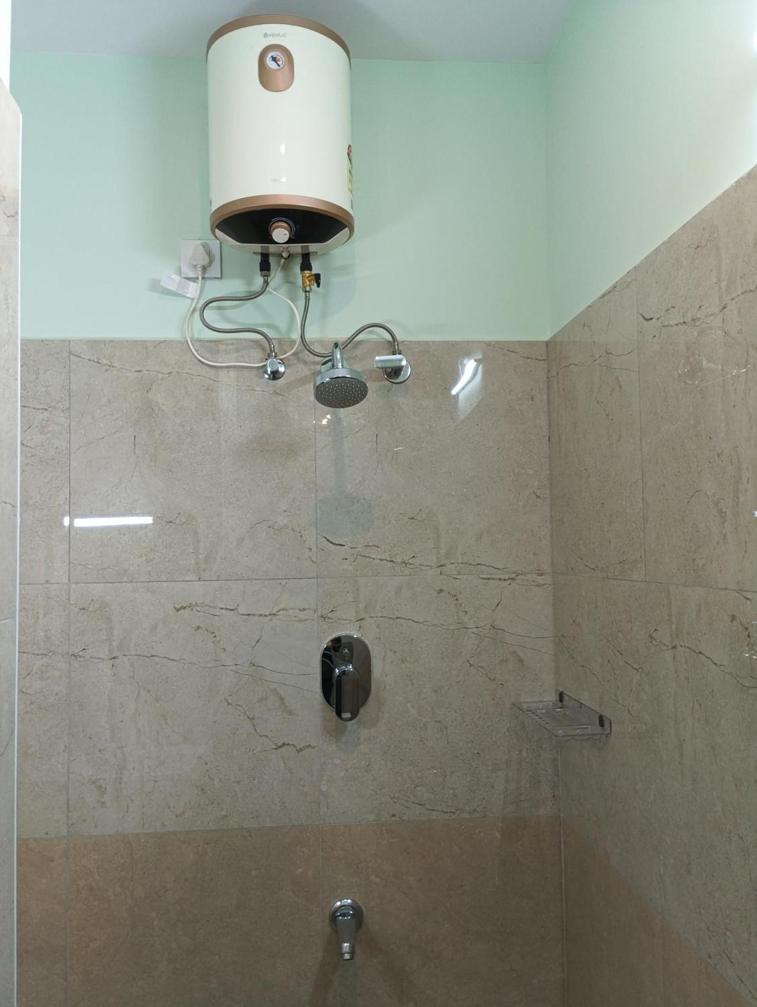 Malar Park Hotell Tiruvannāmalai Exteriör bild