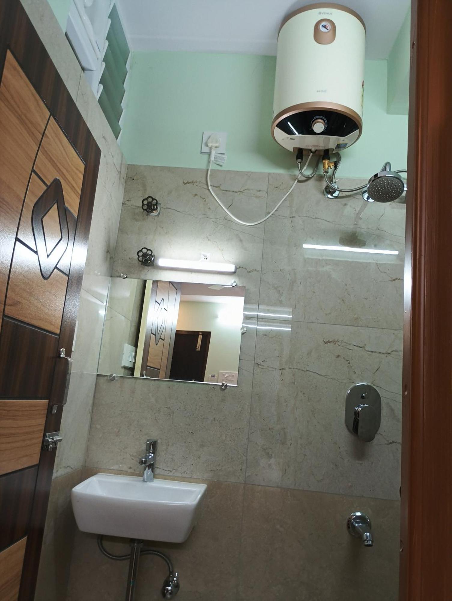 Malar Park Hotell Tiruvannāmalai Exteriör bild