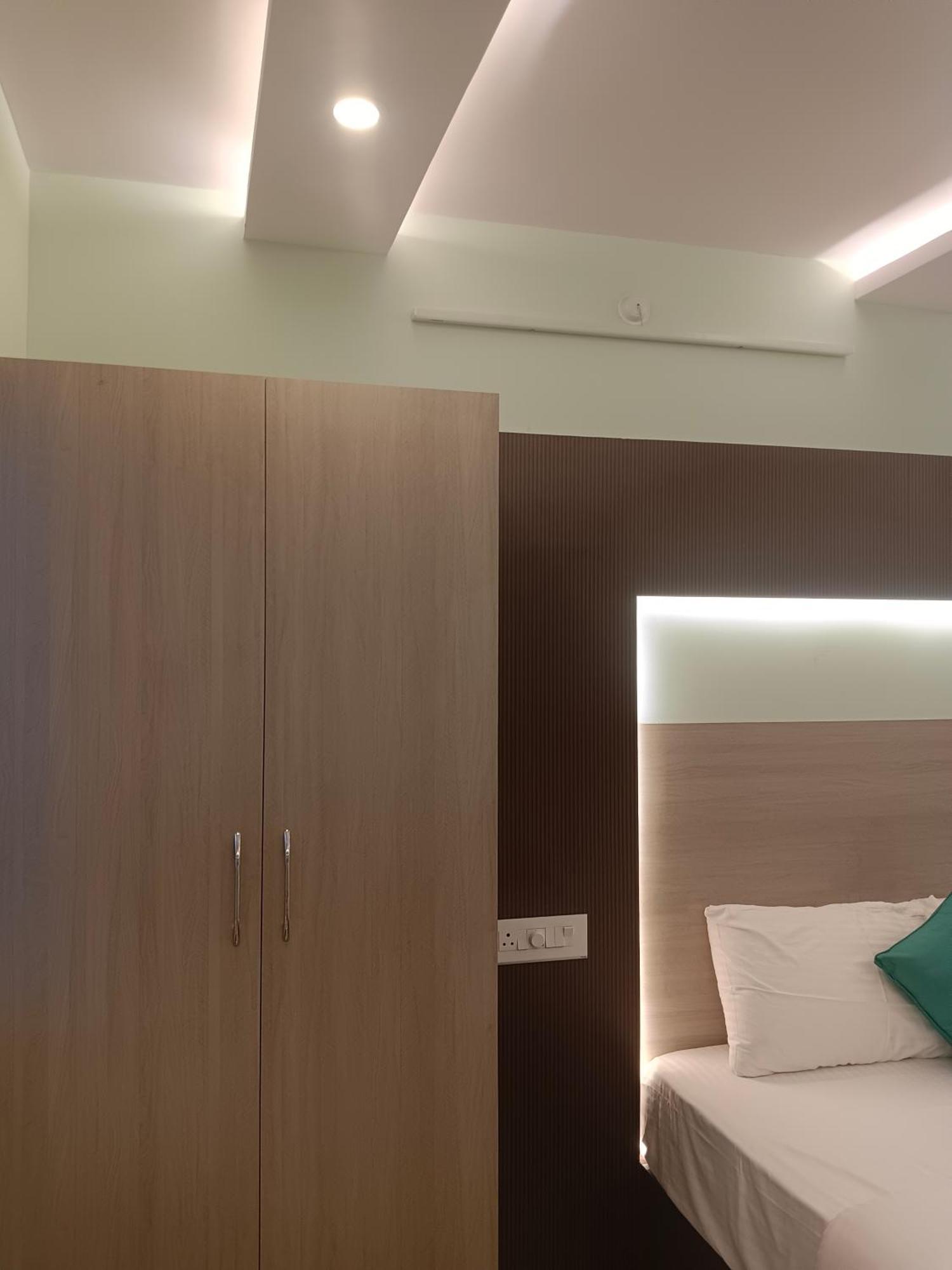 Malar Park Hotell Tiruvannāmalai Exteriör bild